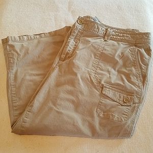 Dockers Capri pants